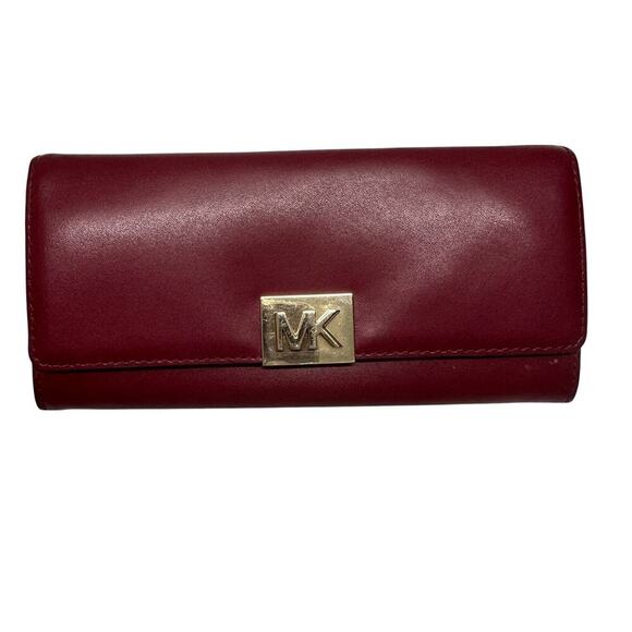 Michael Kors Mindy MD EW Satchel + Carryall Wallet in Burgundy - Picture 13 of 14